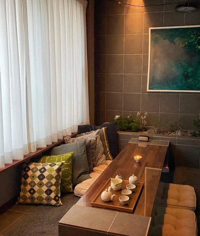 Viva La Vida - Seochon Private Apartment Seoul 0*,  Sydkorea