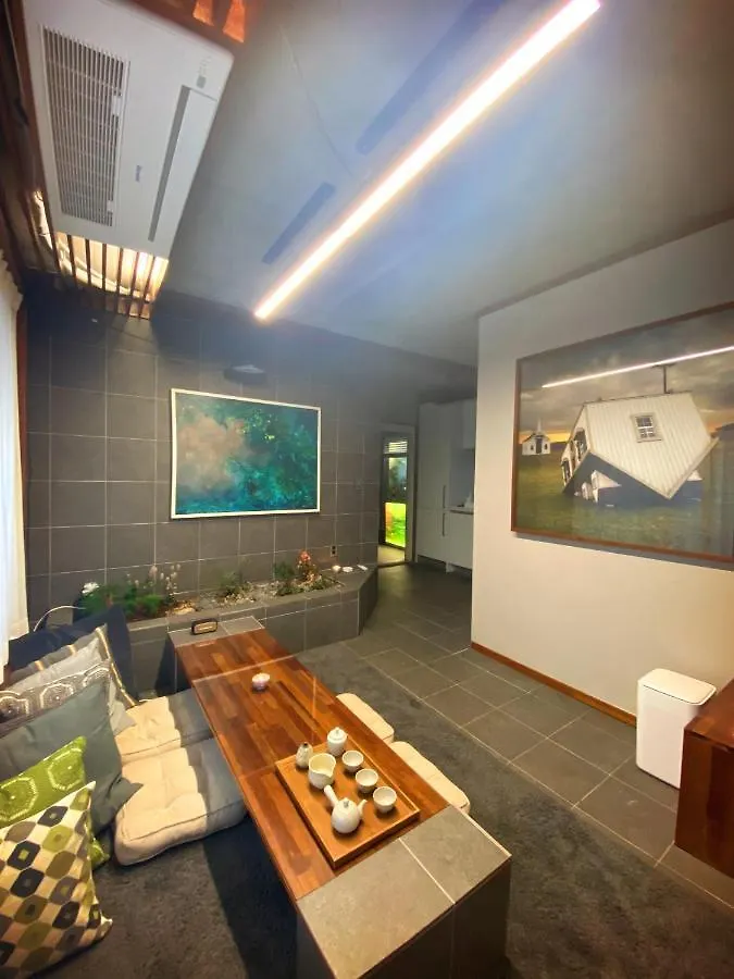 Viva La Vida - Seochon Private Apartment Seoul