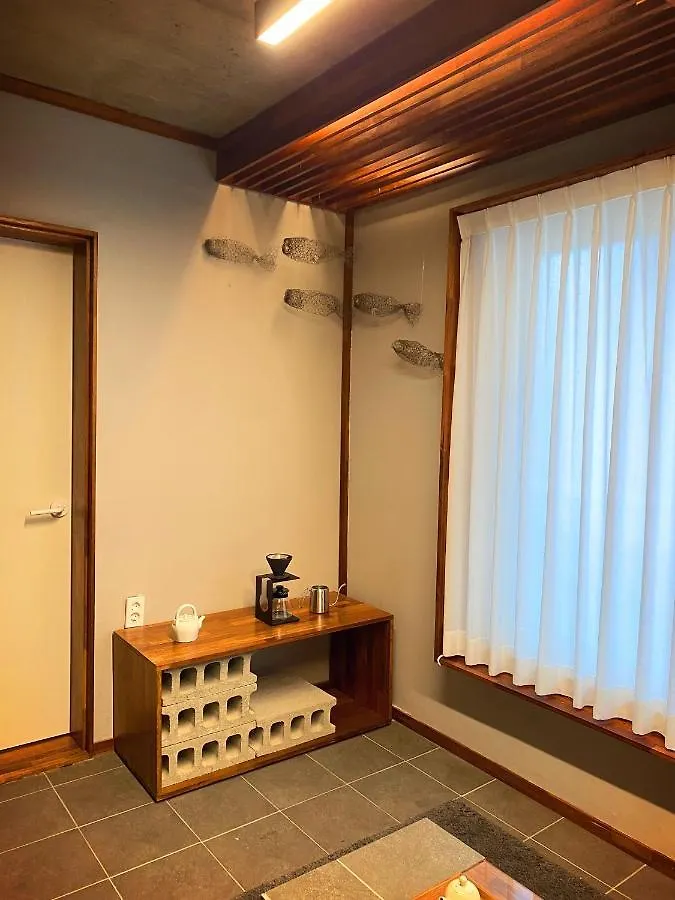 Viva La Vida - Seochon Private Apartment Seoul