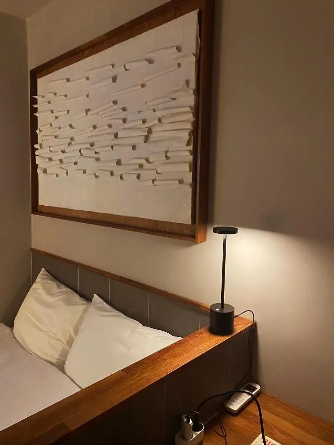Viva La Vida - Seochon Private Apartment Seoul